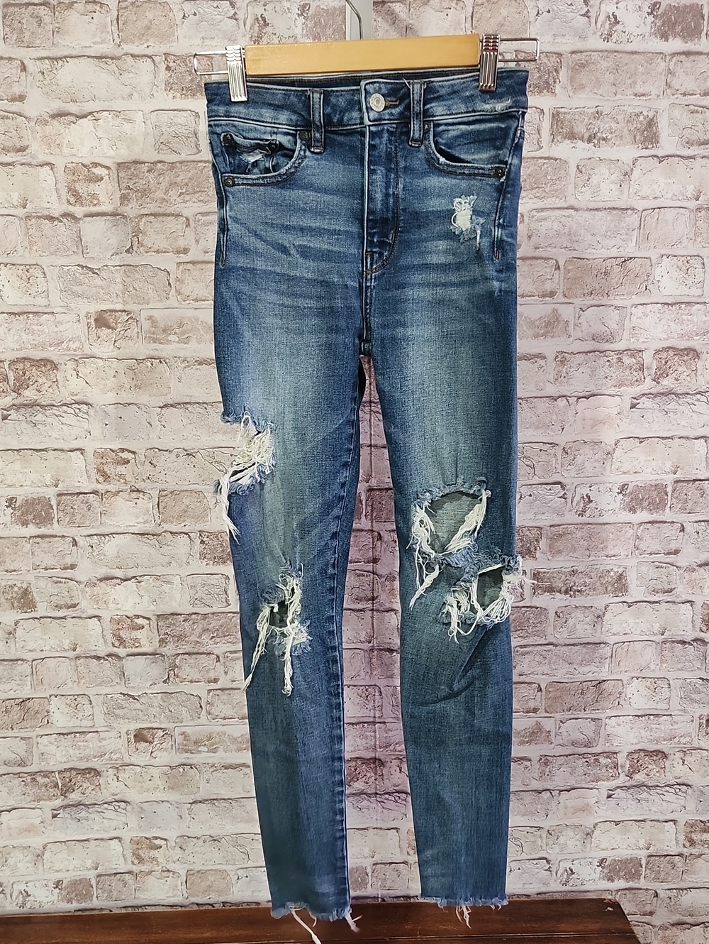 American Eagle Outfitters Blue Distressed Skinny Jeans